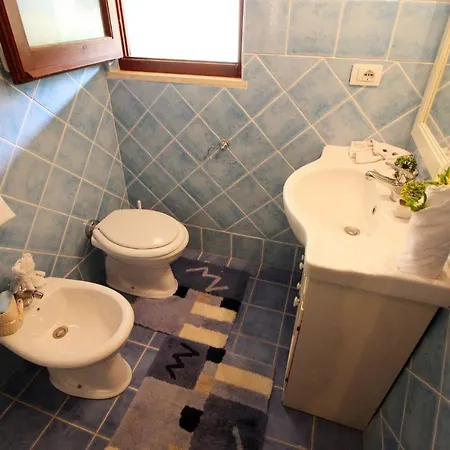 Turagri A 300m Dalla 4 Da Letto Сasa de vacaciones *
