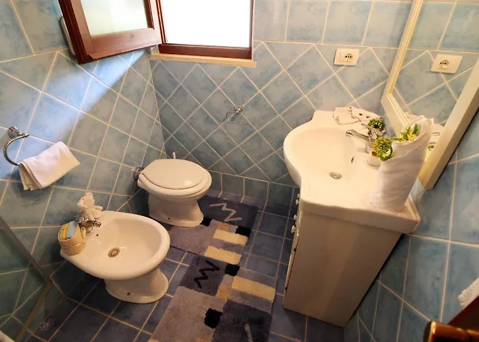 Turagri A 300m Dalla 4 Da Letto 度假居 *